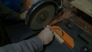 Токарный станок по дереву своими руками.  Задняя бабка , подручник.