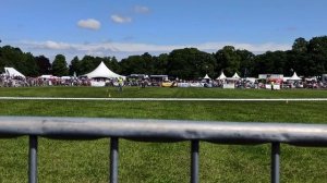 Праздник в Англии.4