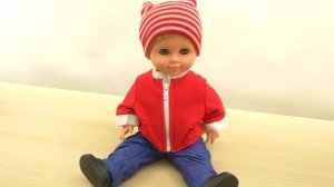 Дидактическая кукла мальчик с одеждой по сезонам (времена года)