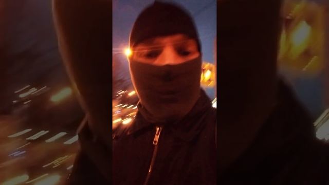 Не много не понятная встреча и общение с лицом не славянской внешности. От Аскольда смотреть онлайн