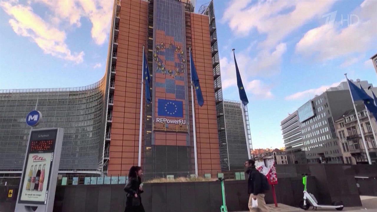 ЕС, страны G7 и Австралия окончательно согласовали потолок цен на нефть из России