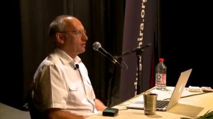 Как и какие молитвы нужно читать в сложные периоды жизни, при смерти близких (Торсунов О. Г.)