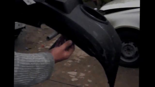 Как выровнить пластик на бампере. С помощью строительного фена смотреть онлайн