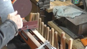 Опорный столик для самодельного точила.