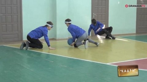 «Кадры» Один день в коррекционной школе №127