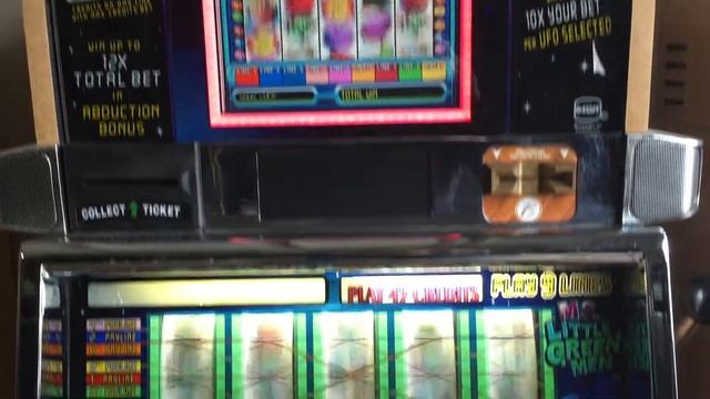 IGT Ms Little Green Men 1 смотреть онлайн