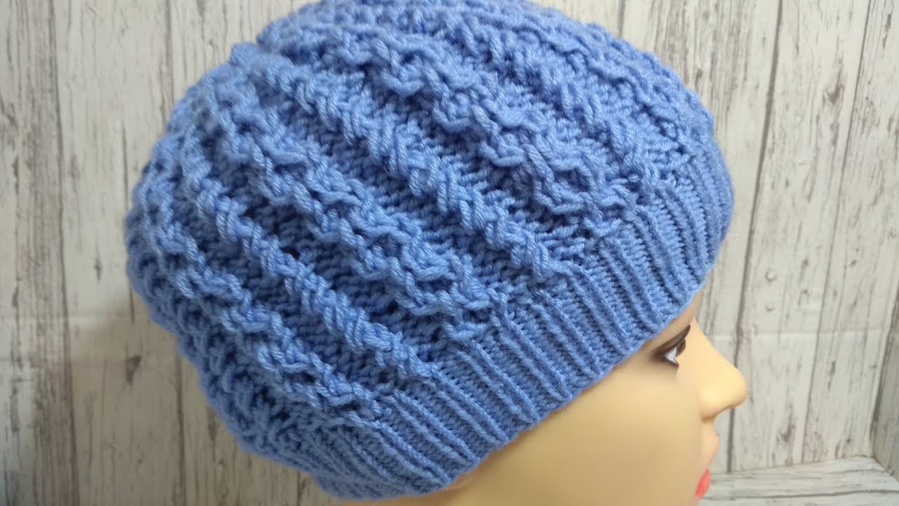 Шапка  спицами очень красивым узором. Подробный мастер класс для начинающих