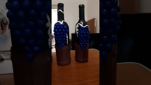 Декорируем бутылочку гроздьями виноградов. смотреть онлайн