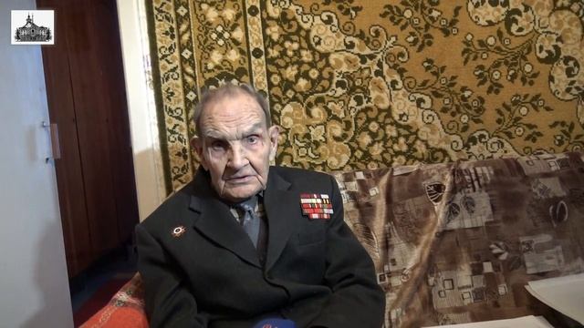 Ветеран ВОВ И.В. Чернышев передал свои награды и документы в фонды музея