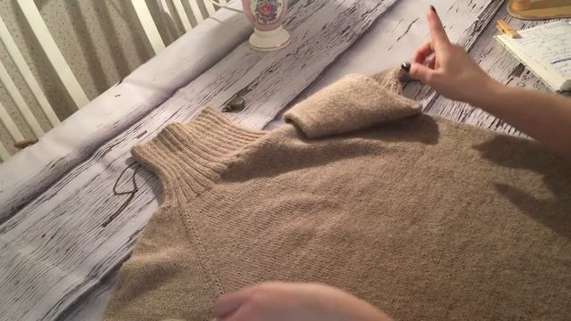 Как я связала простое зимнее платье спицами .