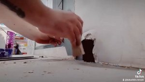 Как заделать дырку в гипсокартоне...