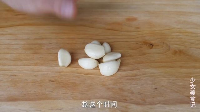 西葫蘆最近火了，教你殿堂級做法，我家一周吃5次，營養又好吃，【麗麗廚房】，#西葫蘆的做法，#西葫蘆料理，#西葫蘆食譜，#家常菜，#美食，#cooking，#food，#Recipe，#西葫蘆雞蛋的做