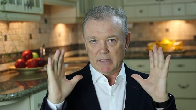 178. Кто платит комиссионные риэлтору в Канаде? Продавец, покупатель, или кто то еще? Канада. смотреть онлайн