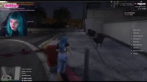 ЛИЗА БЕБРИНА ВПЕРВЫЕ ИГРАЕТ В ГТА 5 ОНЛАЙН