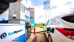 Дизельное топливо и бензин подорожали из-за бесконтрольной продажи за границу в Казахстане