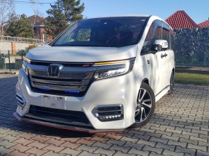 отзыв от клиента по Honda Stepwgn Spada Cool Spirit
