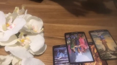 ???Как уничтожить соперницу(вражины)⁉️#соперница#вражина#тароонлайн#враги#предатели#советтаро