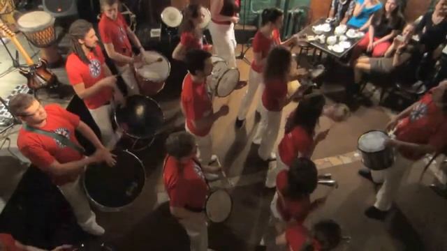 Samba Real в клубе Bilingua смотреть онлайн