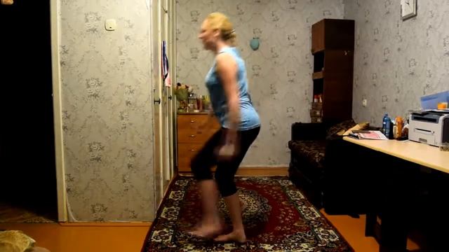 Прыжок вверх с отведением смотреть онлайн