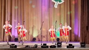 Танец "Калинка". Детский хореографический коллектив "Small stars".