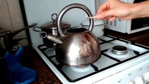 Чистка чайника от накипи. Всегда Кока-кола?