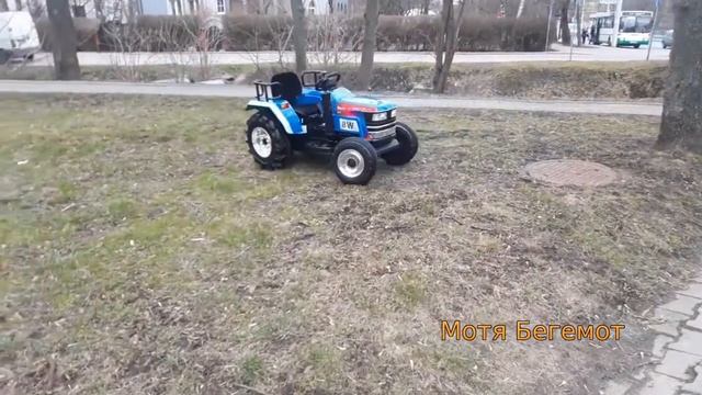 ВИДЕО С ДЕТСКИМ ТРАКТОРОМ НА ПУЛЬТЕ УПРАВЛЕНИЯ смотреть онлайн