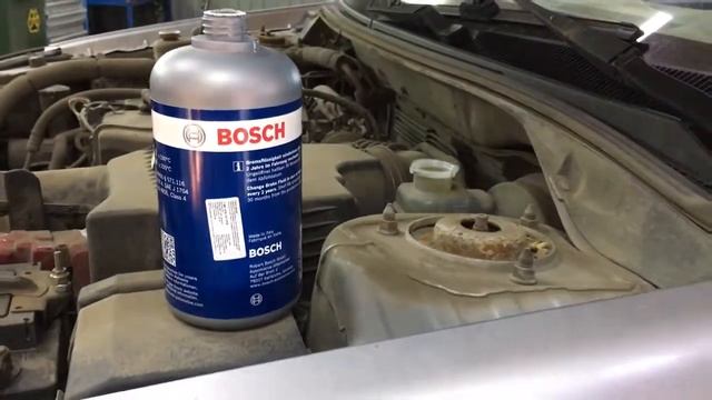 Замена тормозной жидкости — Торгово сервисный центр «Абсолют-Авто» (г. Шахты) смотреть онлайн