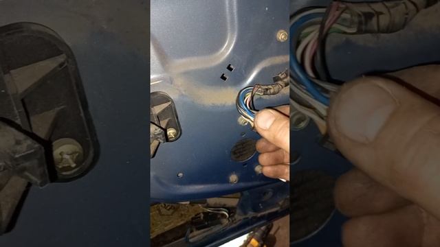 Как снять водительскую дверь калина 1 Как снять водительскую дверь калина 1