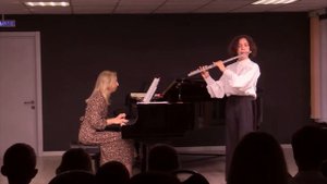 Ernesto Köhler. Papillon : etude de concert. Op. 30, no. 4 / Veronika Charnavokaya (flute)