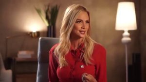 Виктория ЛОПЫРЕВА _ Интервью ВОКРУГ ТВ 2018