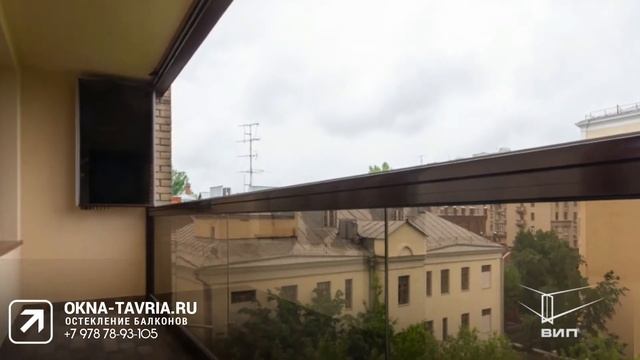 Безрамное остекление балконов в Крыму, остекление с раздвижной системой, панорамный вид, балкон Кры