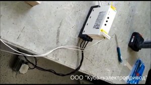 Мягкое управление двигателем с помощью устройства плавного пуска Altistart