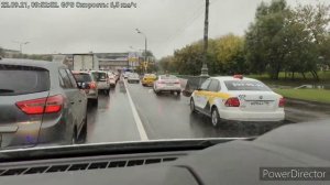 как пропускают скорую помощь в Москве. экстремальные вызов.