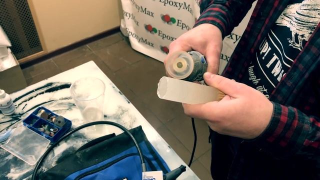 Как сделать простой USB светильник из дерева и эпоксидный смолы. Работа с формовочным силиконом. смотреть онлайн