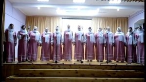 Колокольный звон над землей плывет