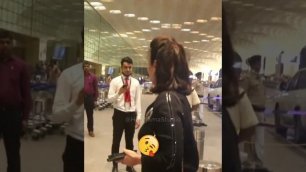 Cute 🥰 Neetu Kapoor 😘😘😘 Ji Spotted At Mumbai Airport  #Shorts