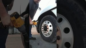 Dewalt DCF900 1/2in drive vs: old rusty truck lug nuts