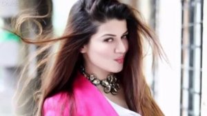 Сестрёнка Дивьи Бхарти невероятной красоты как она сама.