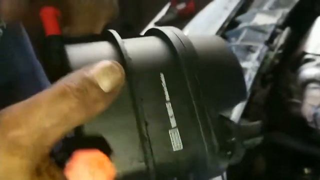 Inlocuire filtru motorina Ford Fiesta, diesel смотреть онлайн