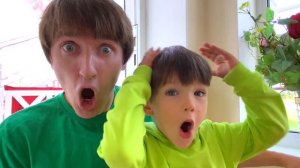 Алекс и Тина очень хотят иметь домашних животных и устроили домашний зоопарк | Алекс и Тина