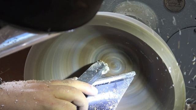 Превращение Древесины в Шедевр