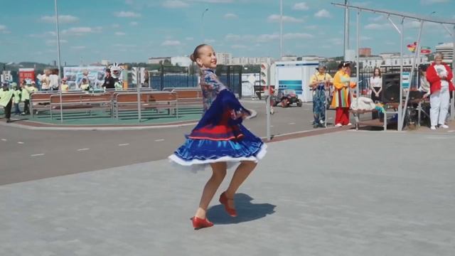 ПРЕКРАСНАЯ и недостижимая В И К Т О Р И Я - В И К Т О Р О В Н А (фамилию нечесто писать) !!! смотреть онлайн