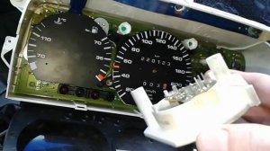 Панель приборов.Как поставить тахометр вместо часов passat b3