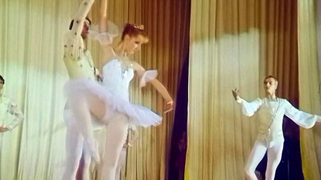 1989 год. Ноябрьск. Выступление хореографического коллектива