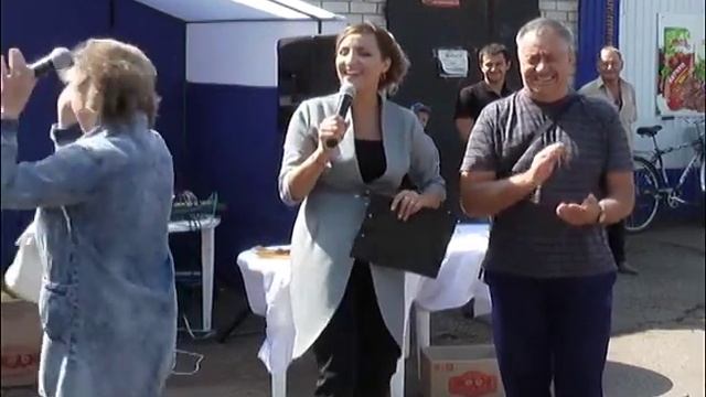 Открытие фирменного магазина 'Желен'