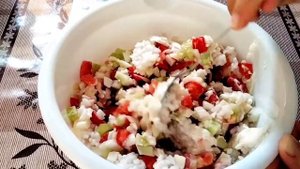 Самый вкусный крабовый салат с рисом