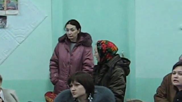 Собрание превратилось в суд линча смотреть онлайн