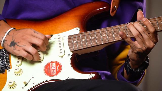 วัดกันไปเลย! Squier ไปถึง Fender กีตาร์ Strat ตัวไหนถูกใจคุณ смотреть онлайн