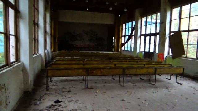 Заброшенный пионерлагерь Искра