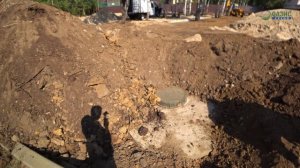 Забор на ленточном фундаменте: устанавливаем столбы и готовим опалубку.